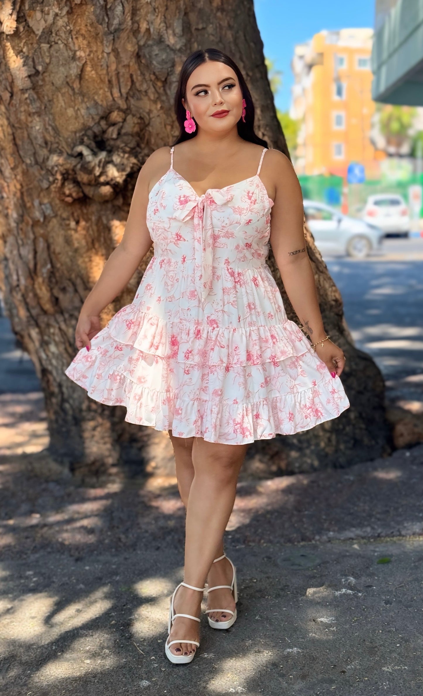 vestido tirante amarre