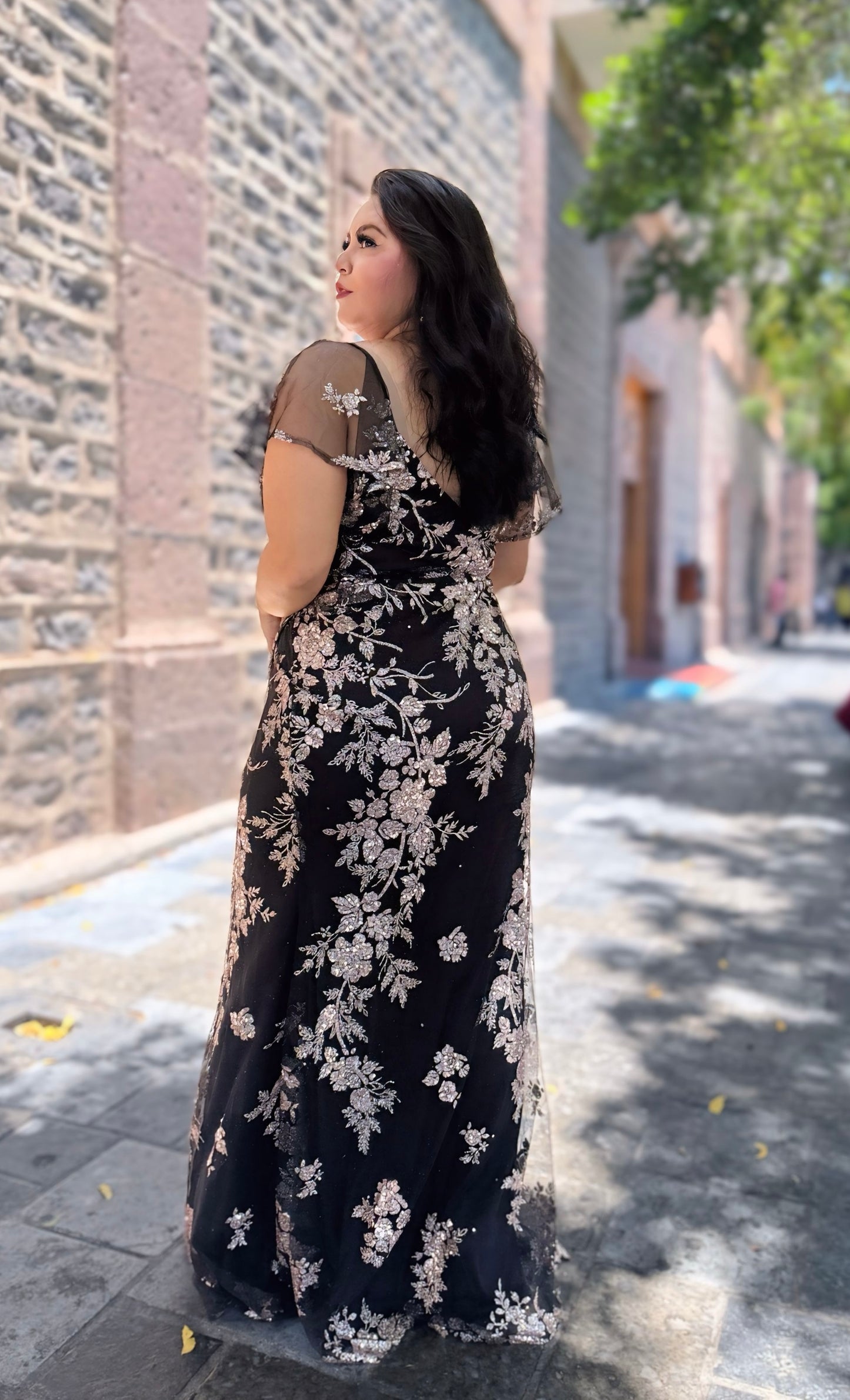 Vestido negro rosegold