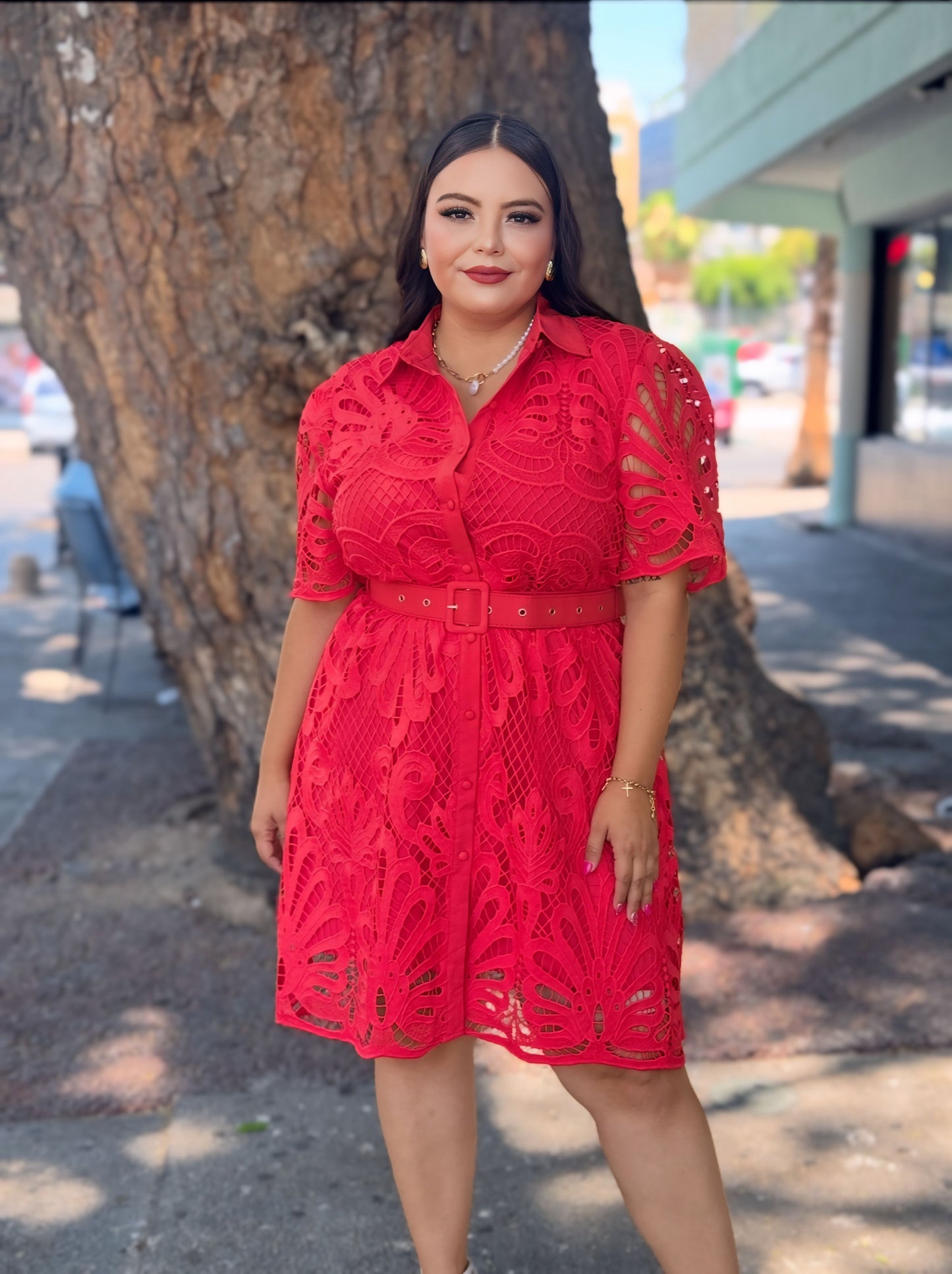 Vestido encaje con cinto