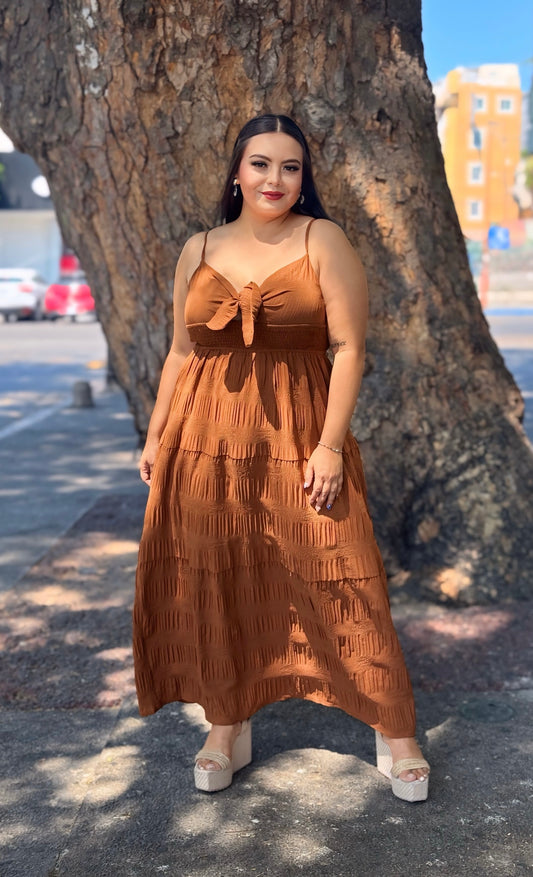 Vestido café tirante