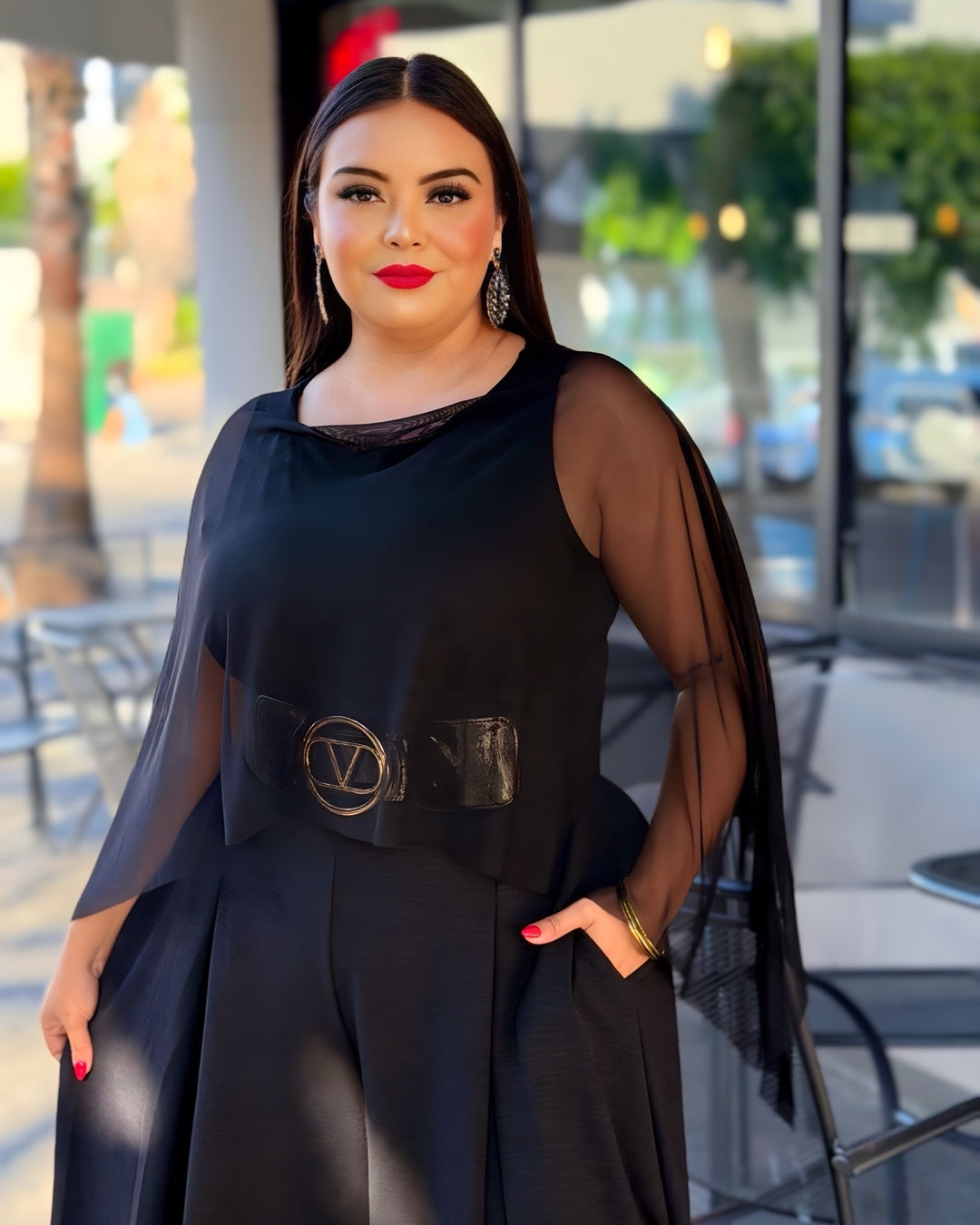 Blusa Capa Negra