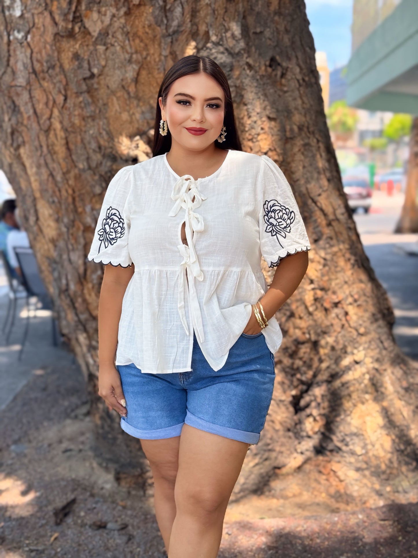 Blusa blanca bordado