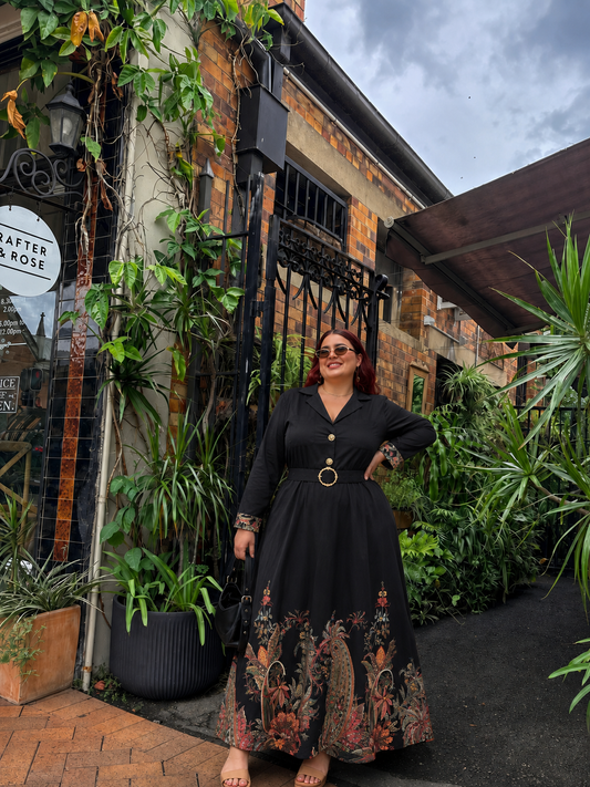 Vestido negro con estampado